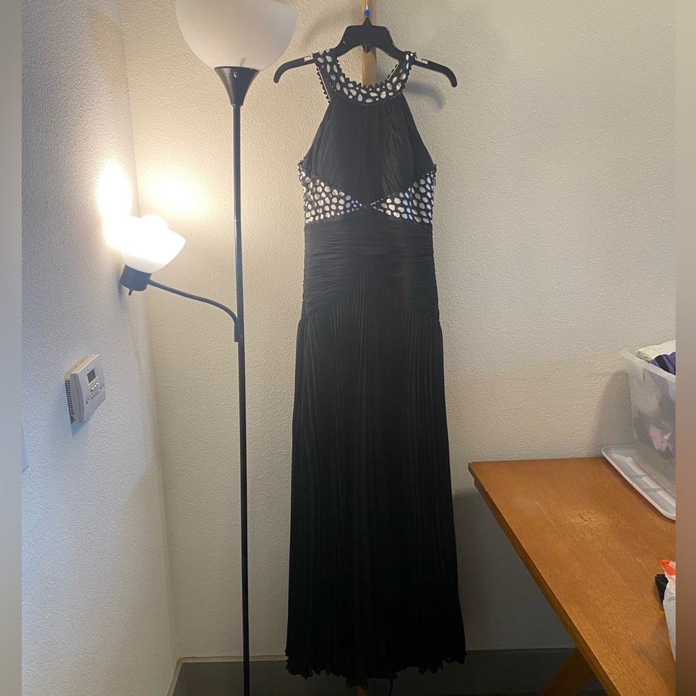 Black gown dress